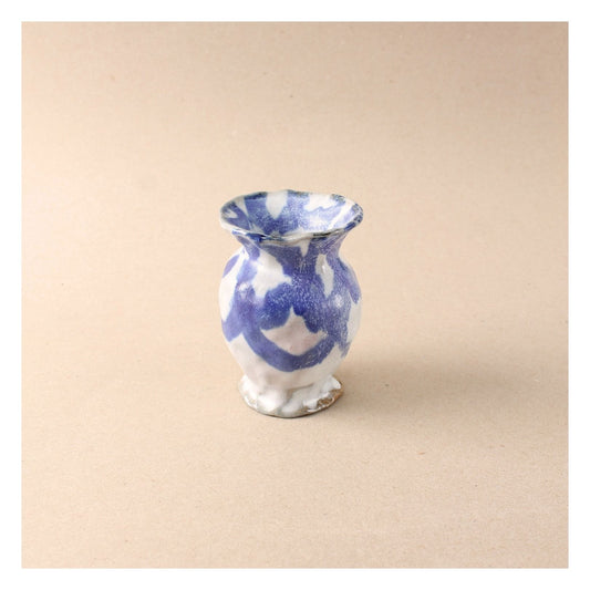 blue loop bud vase