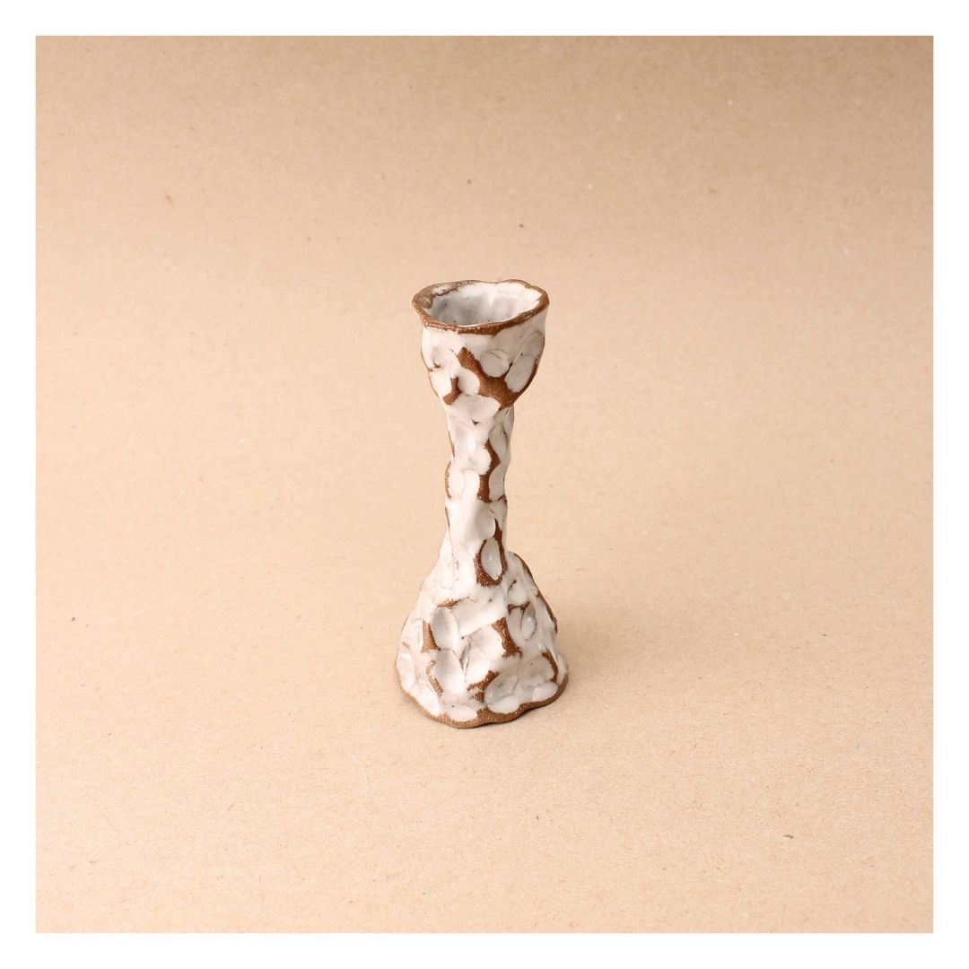 brown pinch candlestick