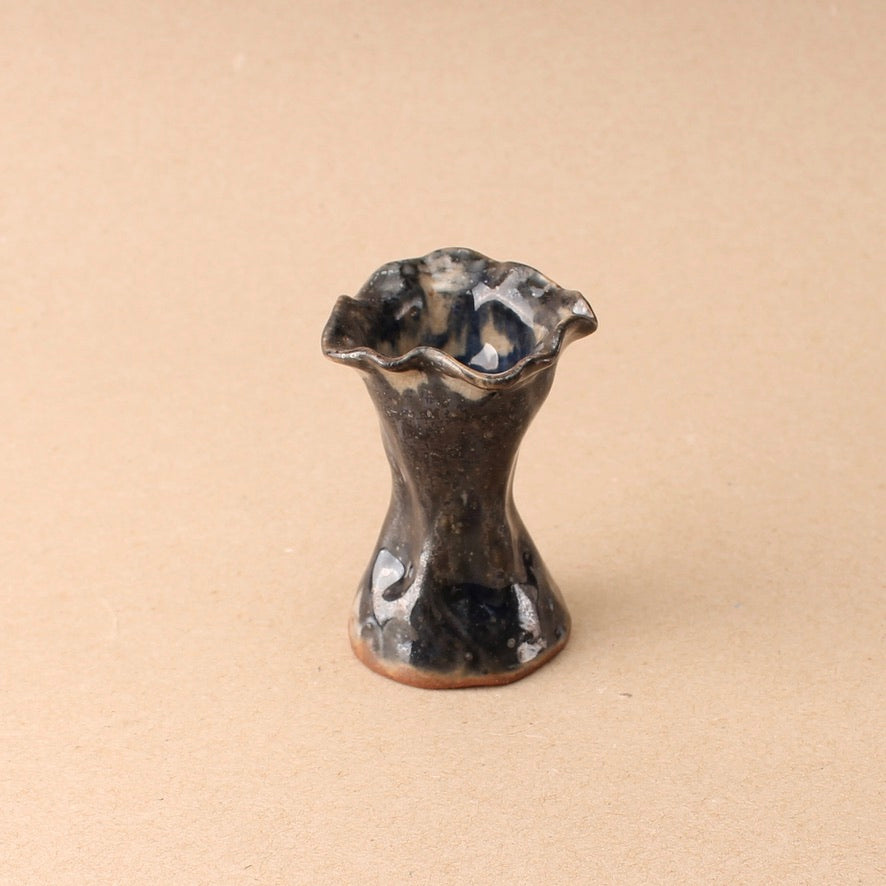 short blue frill candlestick