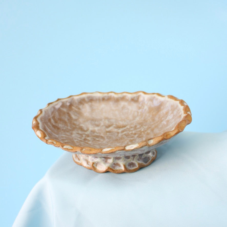 plum pedestal dish