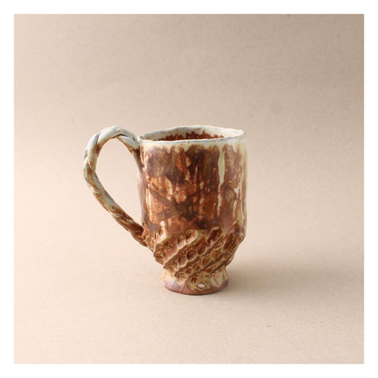 brown braid mug