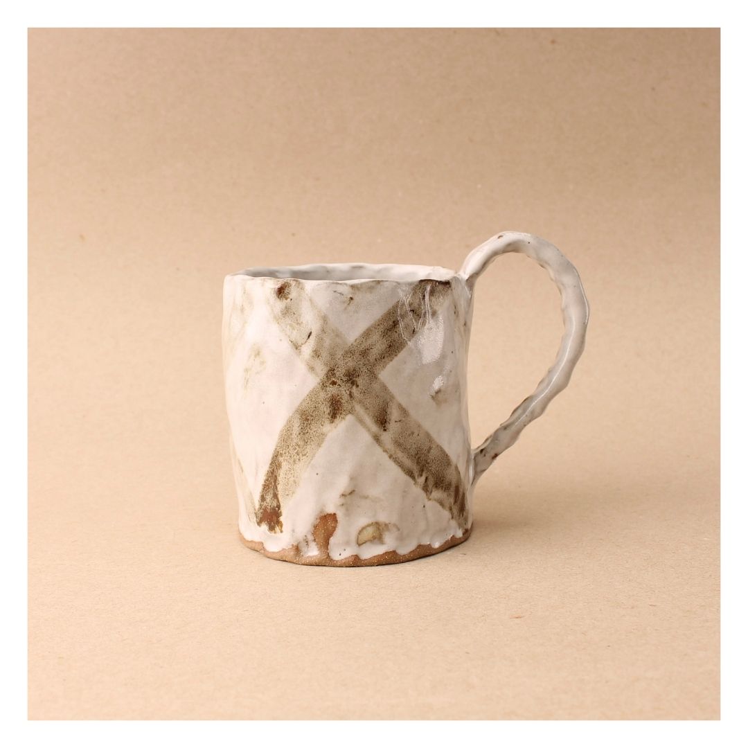 white x mug