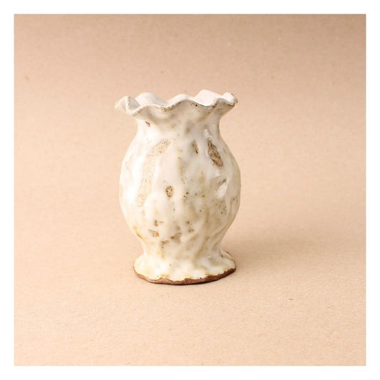 white lil bud vase