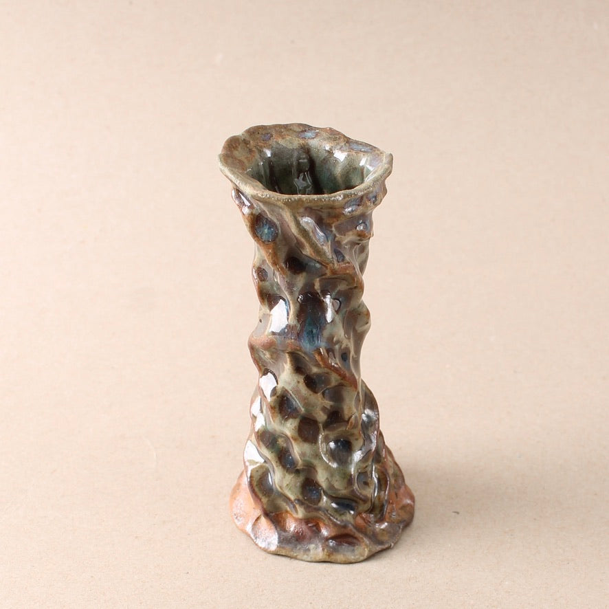 dark candlestick trio