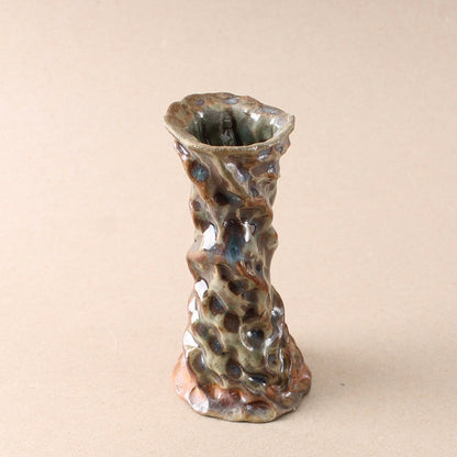 dark candlestick trio