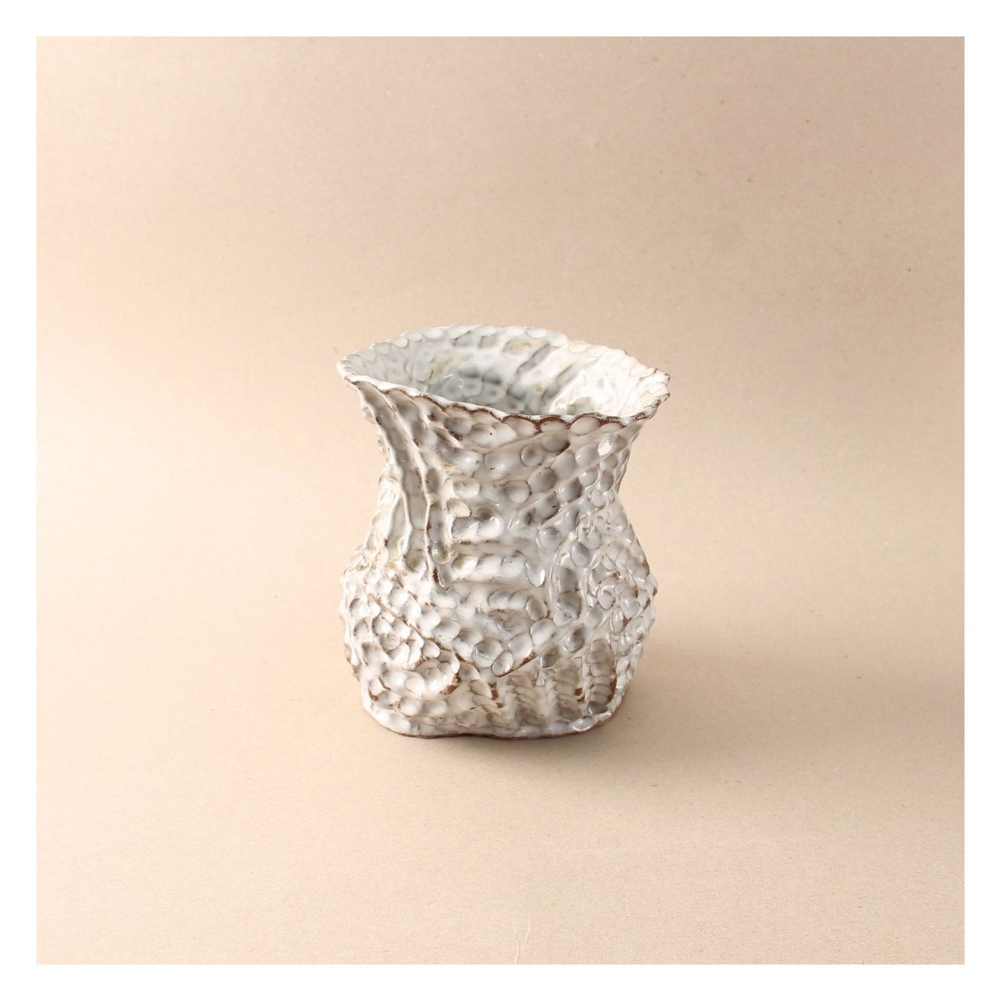 pinched curve vase