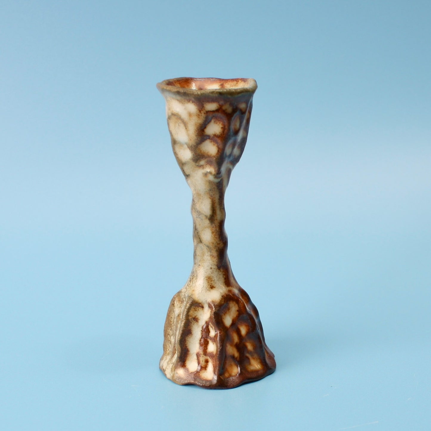 brown pinch candlestick