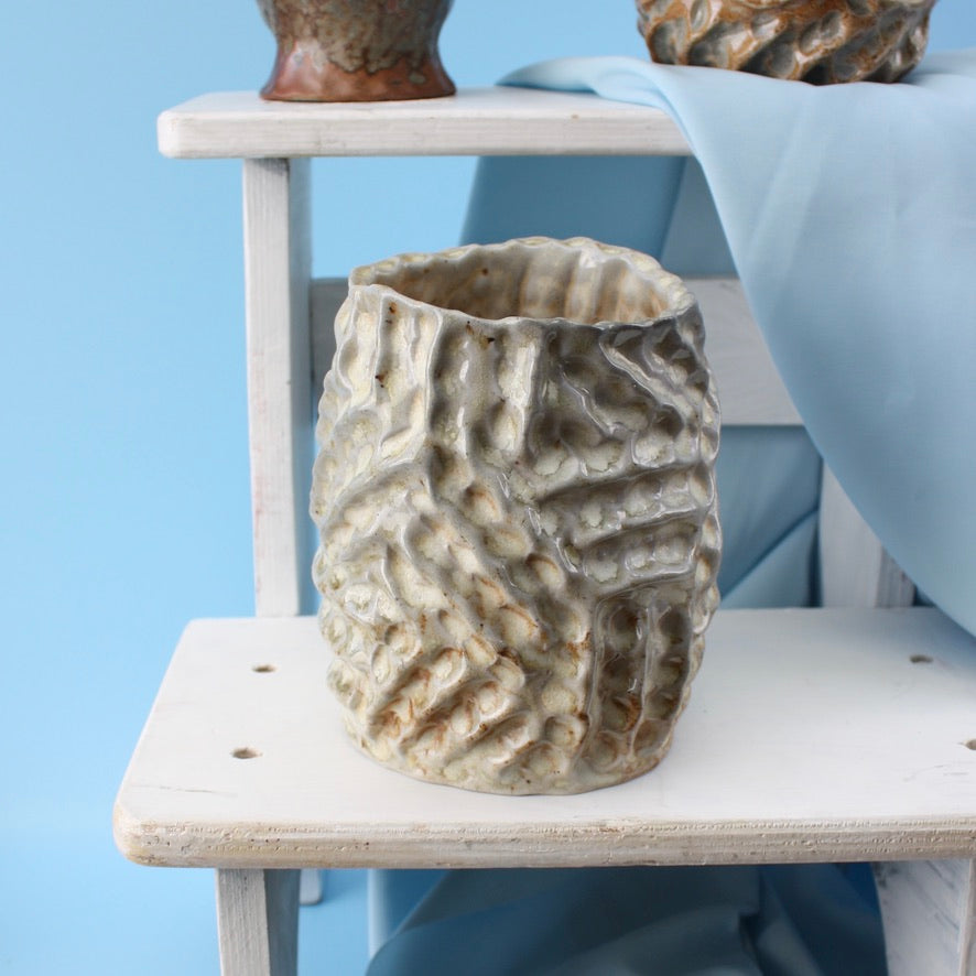 weave vase