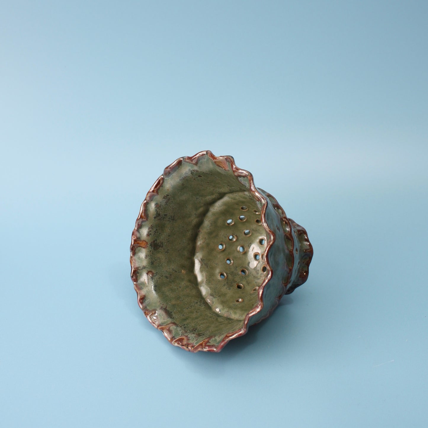 green strainer berry bowl