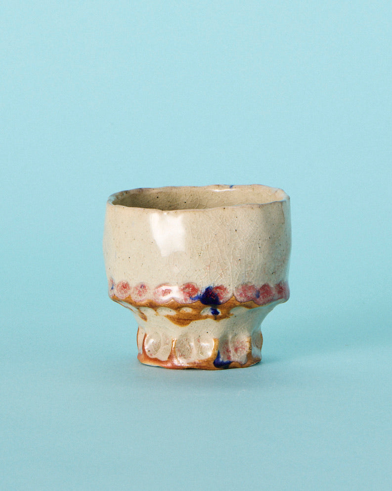 tinted pinch cup