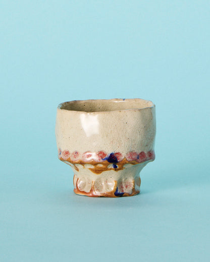 tinted pinch cup