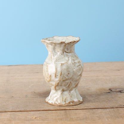 white bud vase
