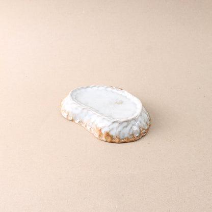 white small pedestal