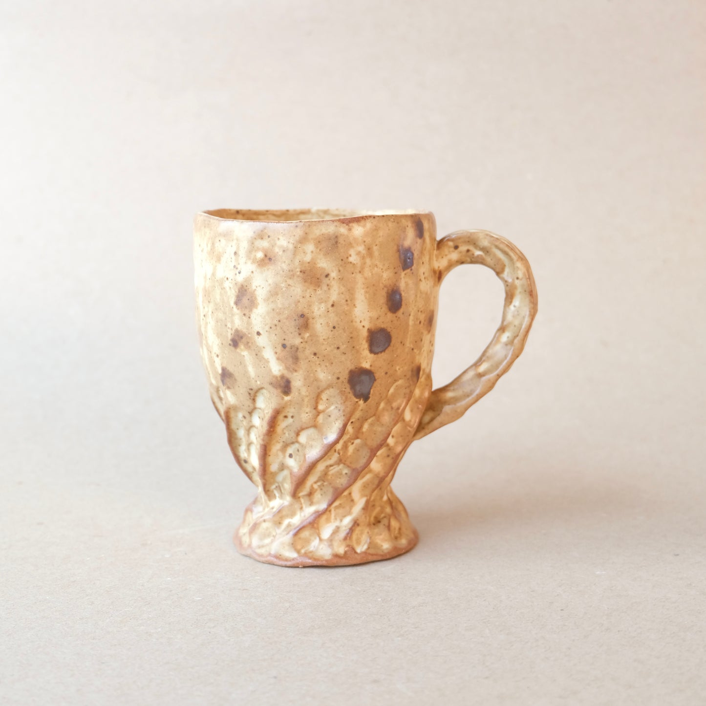 brown dot mug