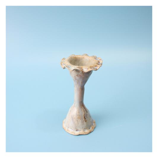 magic frill candlestick