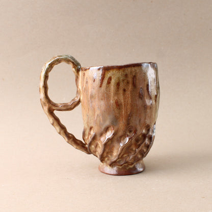 brown pinch mug