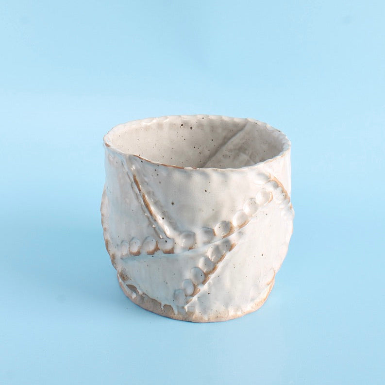 white cylinder vase