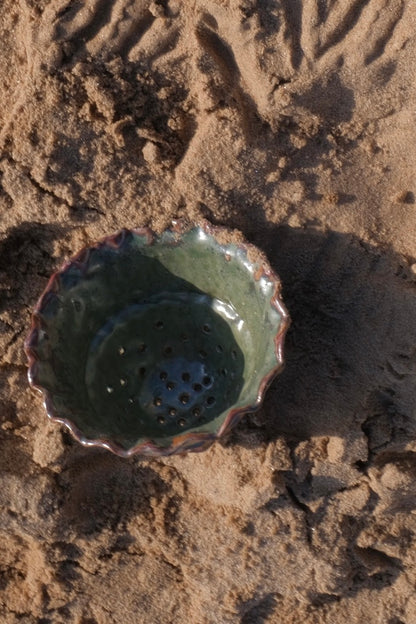 green strainer berry bowl