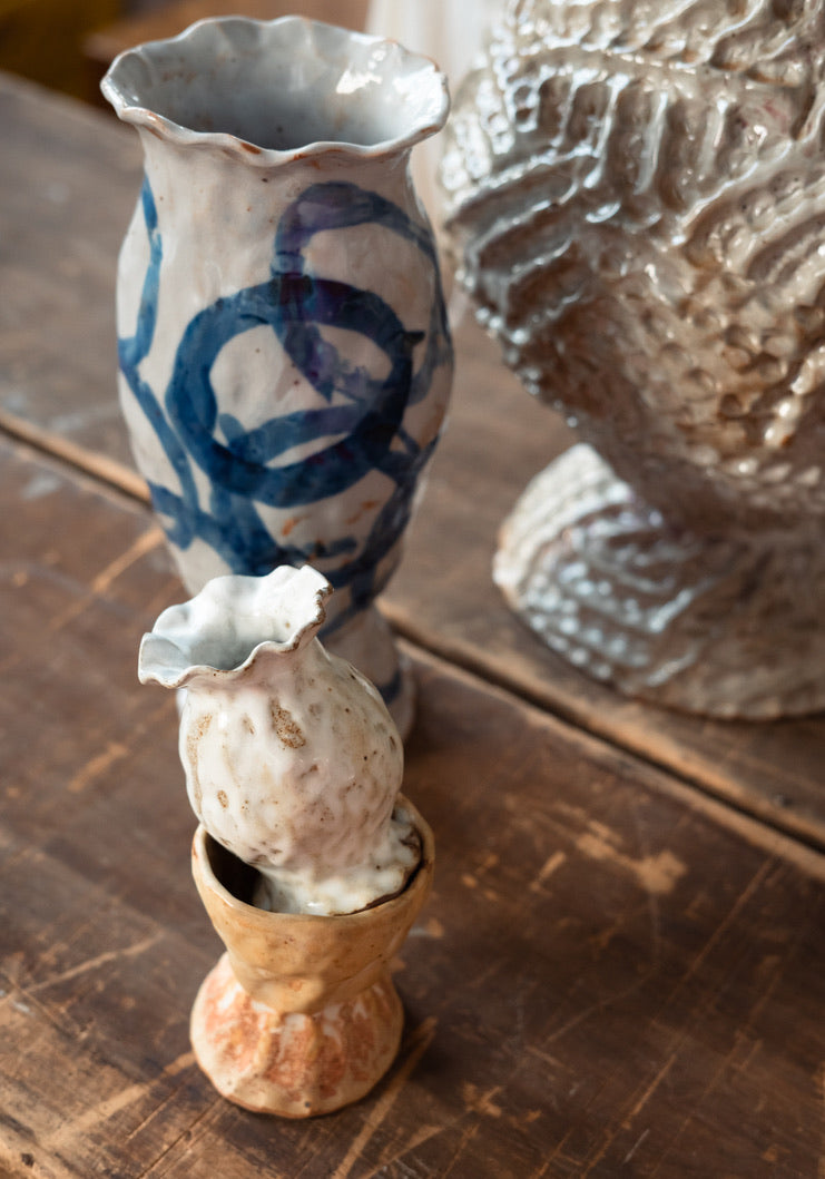 blue circle vase