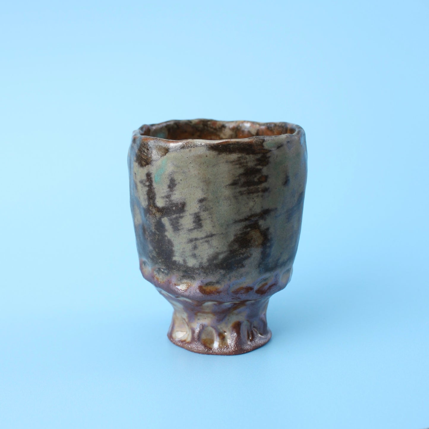 dark pinch cup